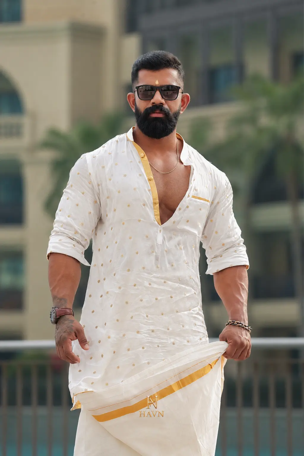 Kanaka Onam Kurta